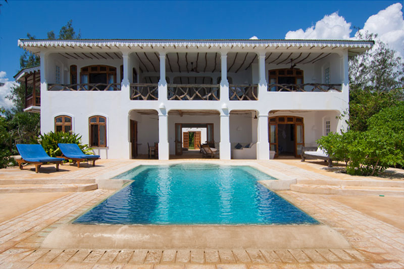 Luxurious Beachfront Villa in Kilifi, Kenya